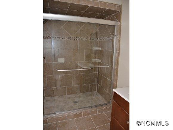 53 Elkmont Drive - Photo 3
