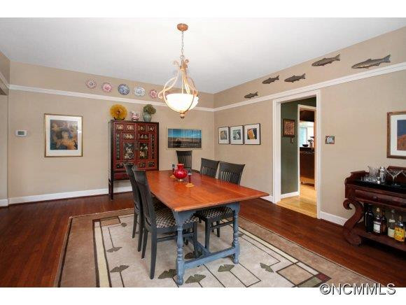 111 Cambridge - Photo 5