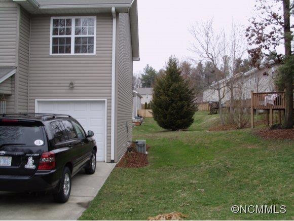 309 Wiltshire Circle - Photo 18
