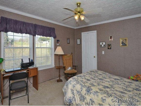 33 COLTON DRIVE - Photo 9