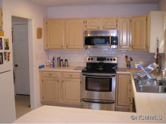 225 Fox Cross Drive - Photo 15