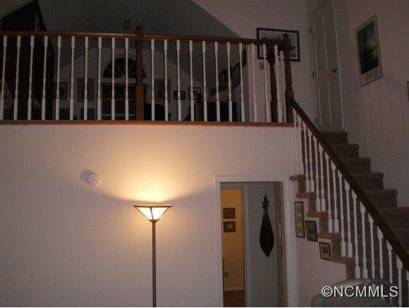 225 Fox Cross Drive - Photo 3