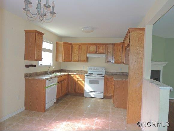 128 WOODCREEK CIRCLE - Photo 3
