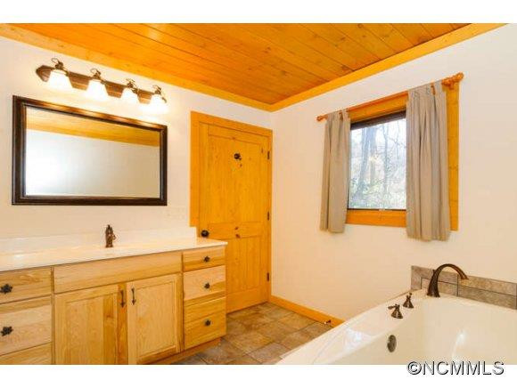 465 Chunns Cove Road - Photo 13