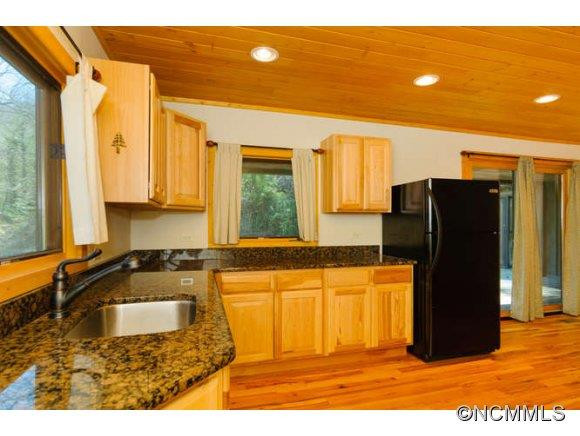 465 Chunns Cove Road - Photo 8