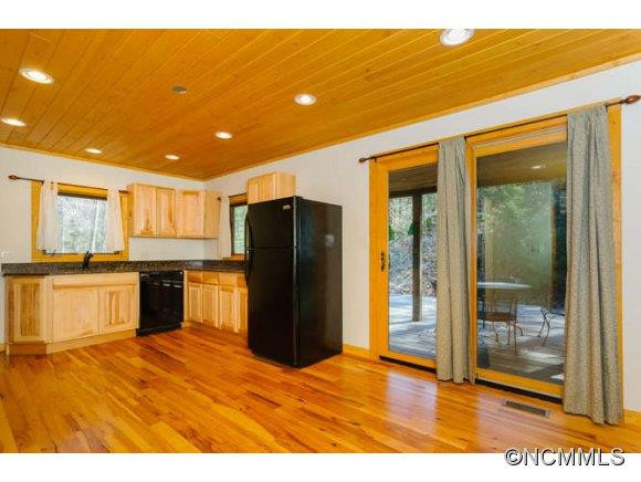 465 Chunns Cove Road - Photo 10