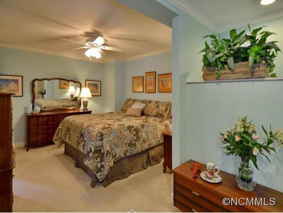 160 DOGWOOD RD - Photo 9