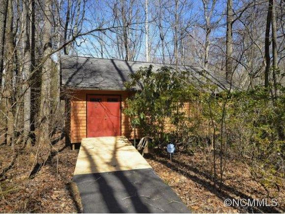 14 OAK HOLLOW DR - Photo 2