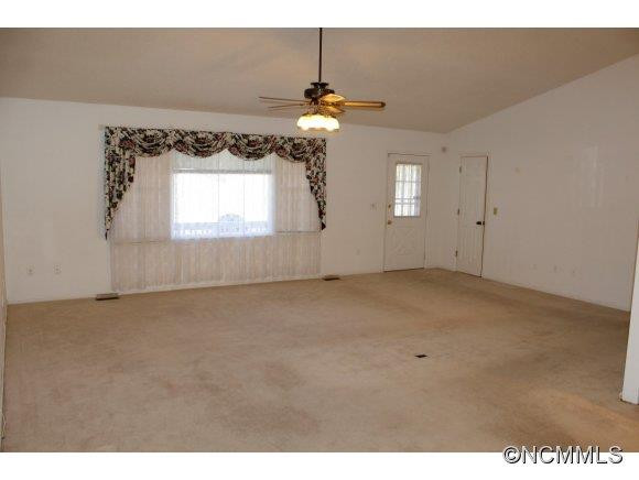 188 Brookside Dr - Photo 4