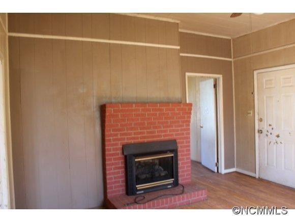 149 Grace Street - Photo 4