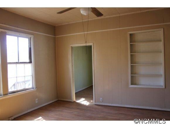 149 Grace Street - Photo 5