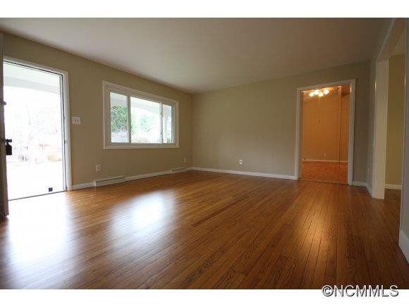24 Forestdale Dr - Photo 3