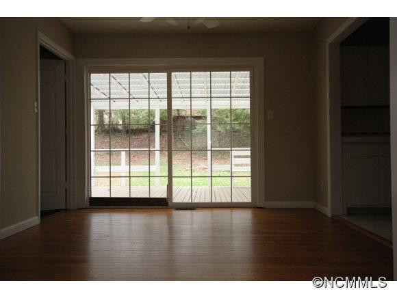 24 Forestdale Dr - Photo 4