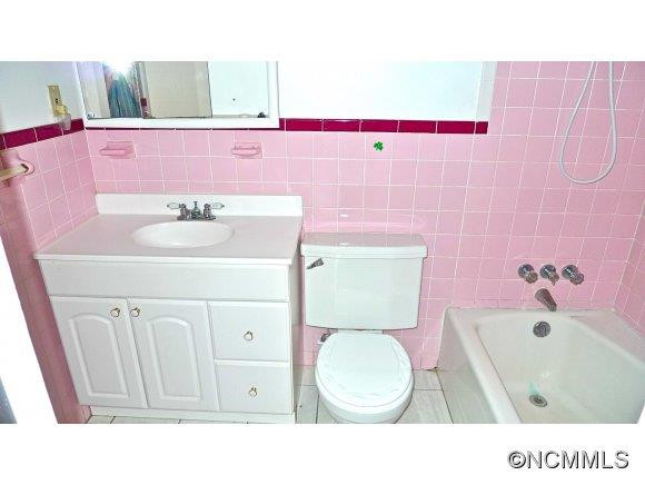 24 Forestdale Dr - Photo 10