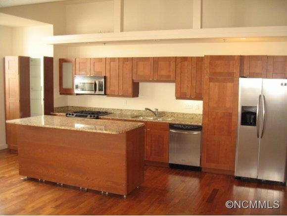 12 S Lexington Ave #202 - Photo 3
