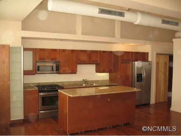 12 S Lexington Ave #202 - Photo 4