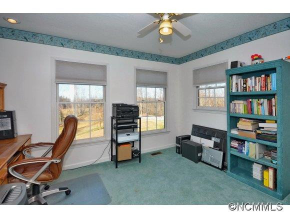 512 Shiloh Drive - Photo 14