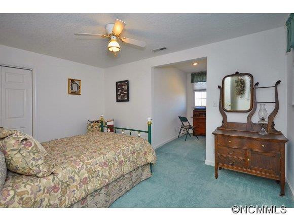 512 Shiloh Drive - Photo 15