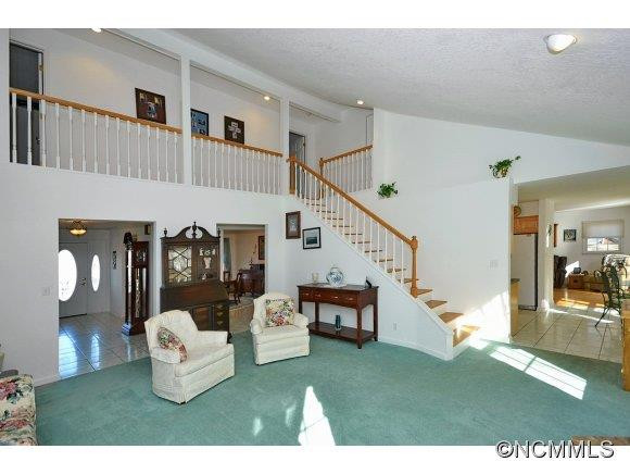 512 Shiloh Drive - Photo 5