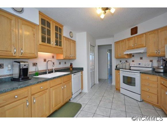 512 Shiloh Drive - Photo 9