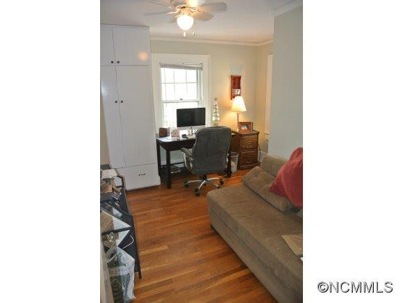 102 Rumbough Place - Photo 16