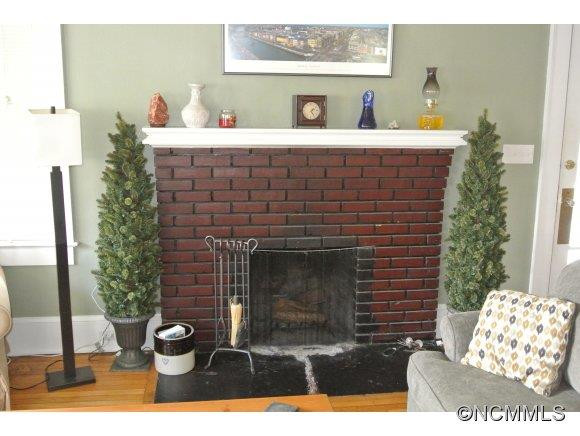 102 Rumbough Place - Photo 4