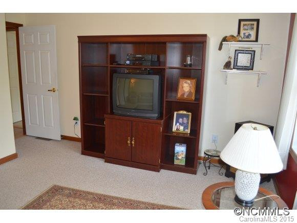 140 Dazzling Brook Lane - Photo 15