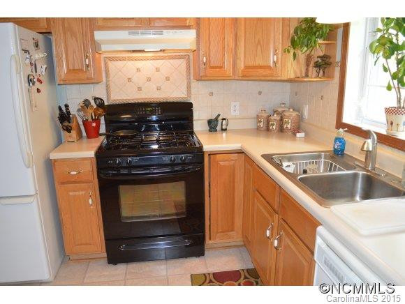140 Dazzling Brook Lane - Photo 16