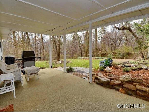 60 WAKE ROBIN WAY - Photo 13