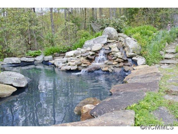 00228 Arrowhead Road - Photo 19