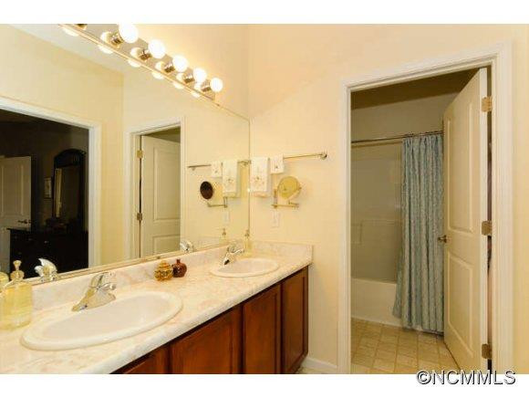 53 Woodcreek Circle - Photo 16