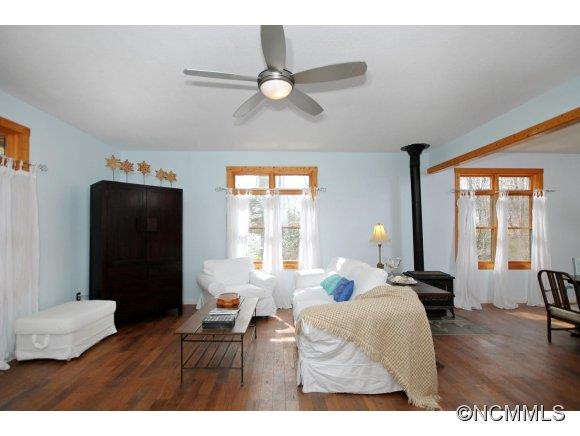 3 Perdue Place - Photo 2