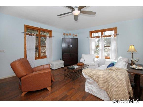 3 Perdue Place - Photo 3