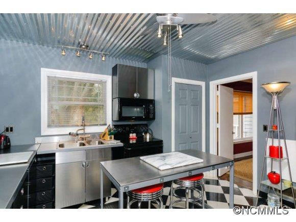 271 S. Rugby Road - Photo 7