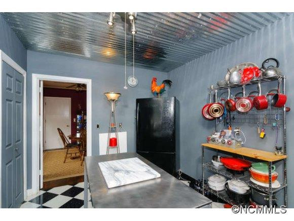 271 S. Rugby Road - Photo 8