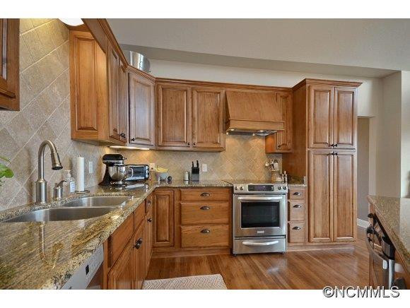 340 Porters Ridge - Photo 9