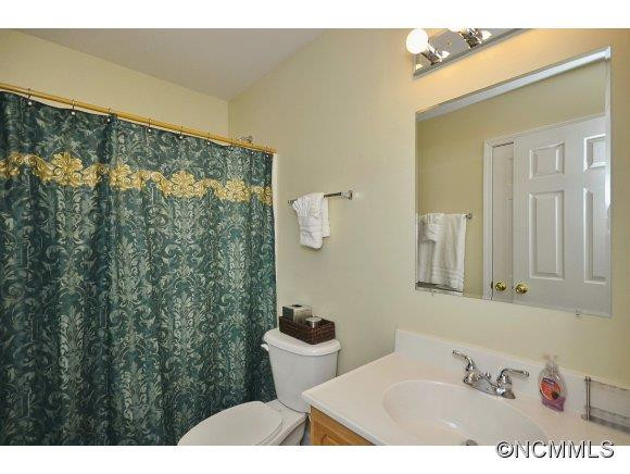 63 Allison Drive - Photo 11