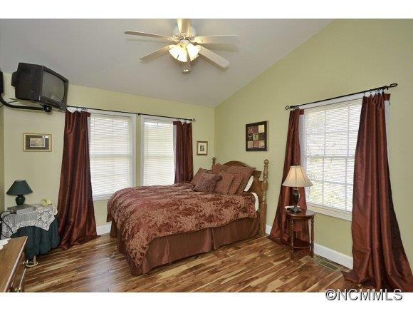 63 Allison Drive - Photo 10