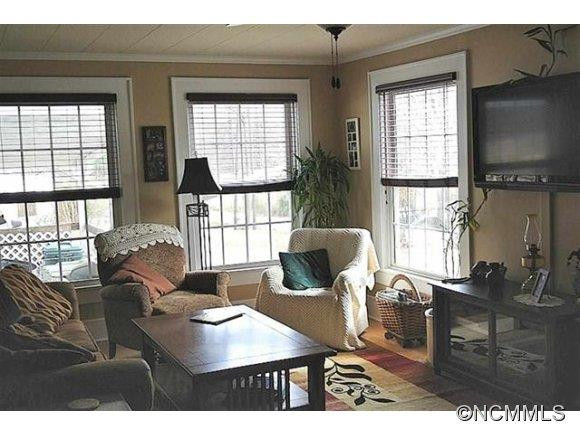 1996 Hudlow Road - Photo 3
