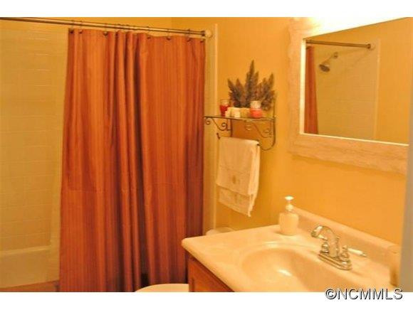 1996 Hudlow Road - Photo 8
