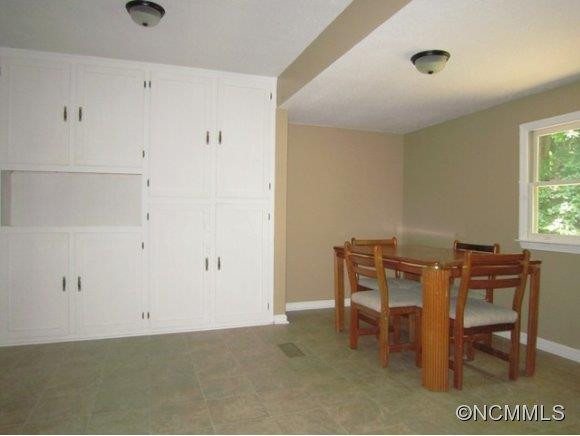 40 Tryphena Road - Photo 6