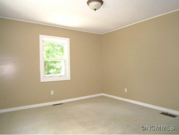 40 Tryphena Road - Photo 10
