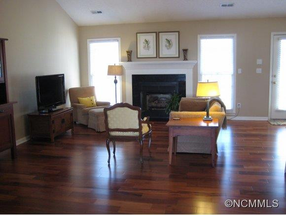 601 Woodberry Court - Photo 7
