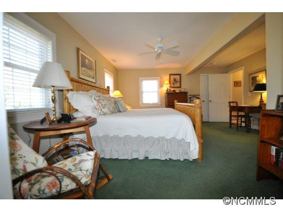 3398 Laurel Park Highway - Photo 10