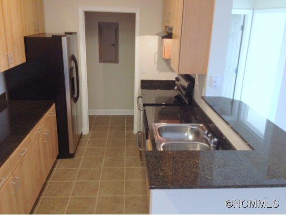1000 Olde Eastwood Village Blvd 209 - Photo 4