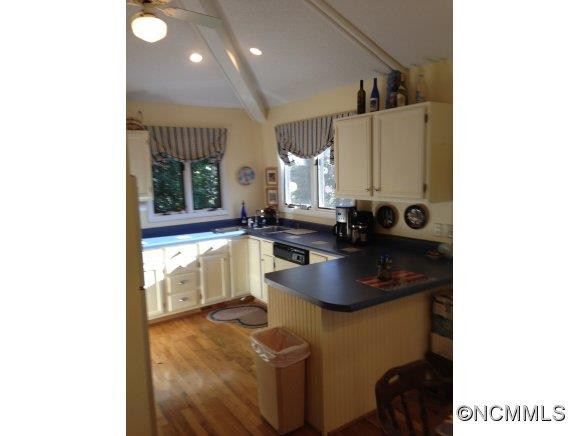 76 Hunters Crossing Ridge - Photo 5