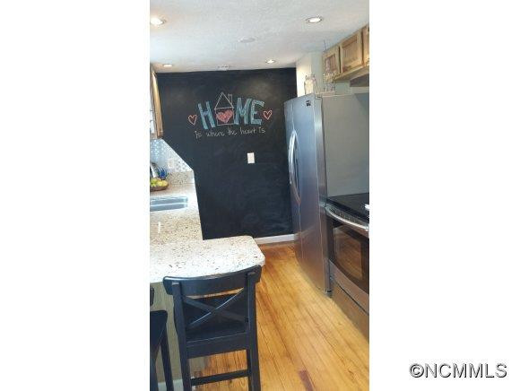 60 Naples Road - Photo 2
