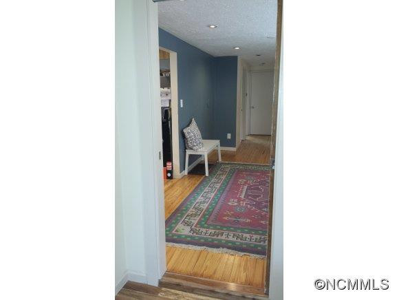 60 Naples Road - Photo 16