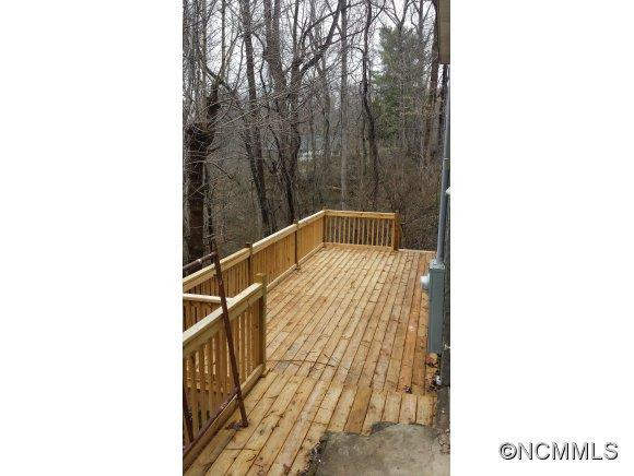 60 Naples Road - Photo 18