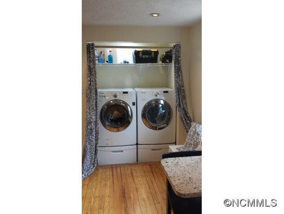 60 Naples Road - Photo 4